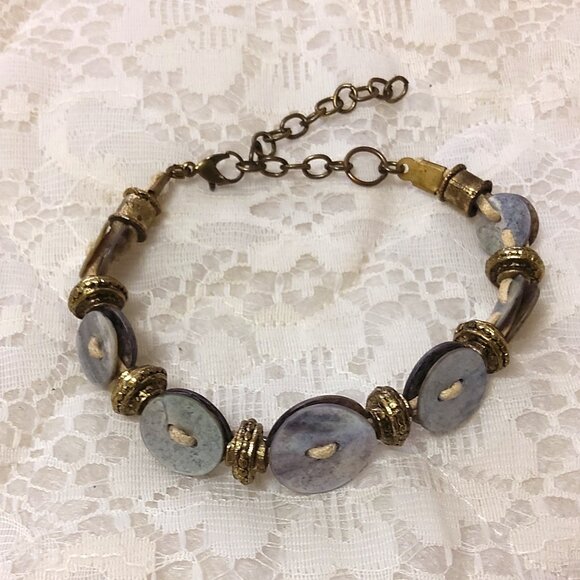 Vintage NEW Handmade Charm & Button Bangle Bracelet Women Jewelry Gifts - Picture 2 of 7